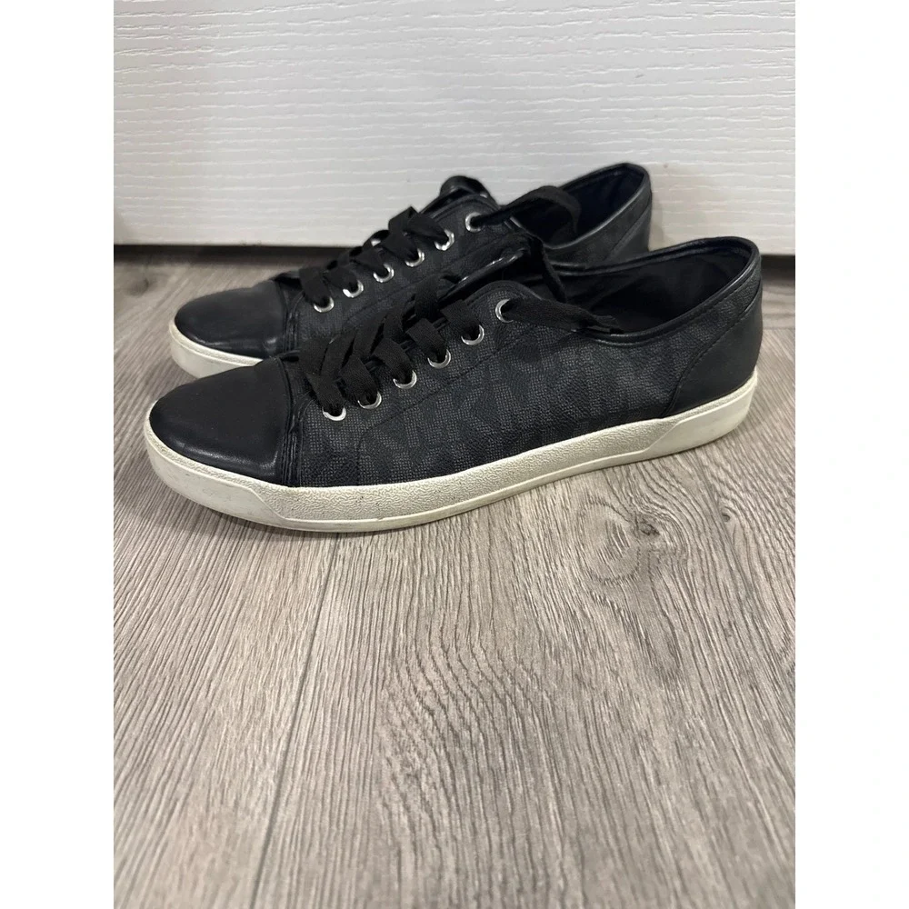 Michael Kors MK Monogram‎ Low Top Sneakers Black Lace Up Shoes Womens 10M